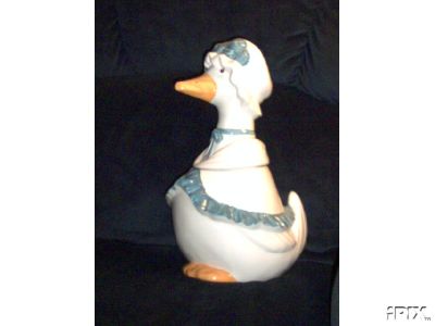 Metlox Goose Cookie Jar 